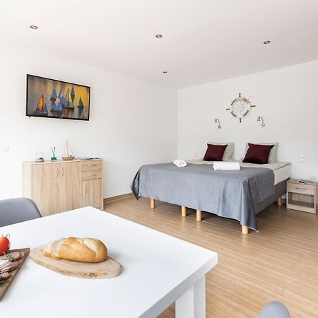 Galeon Apartamenty Mikolajki  Exterior photo